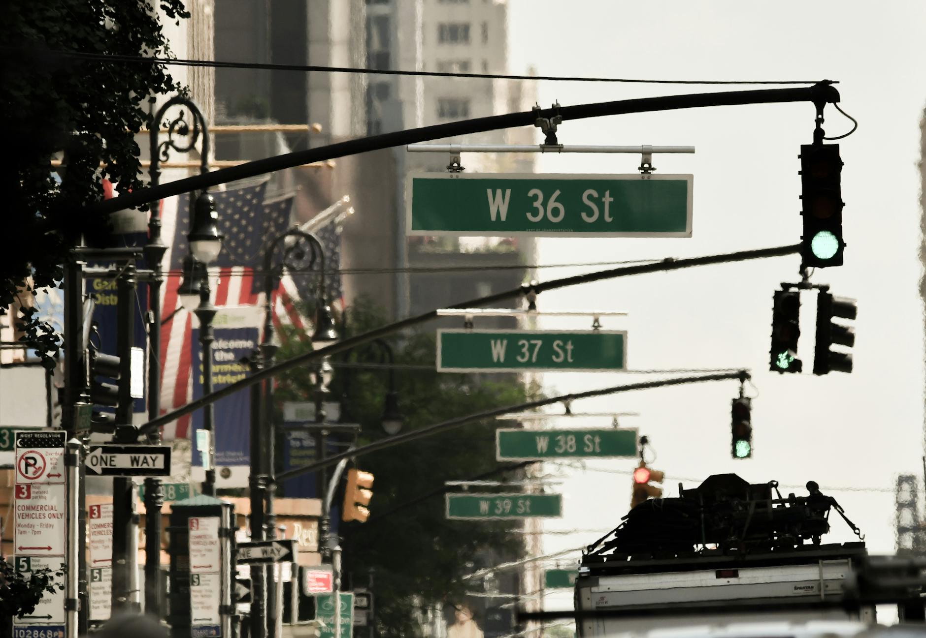 Złotów: Fekalne piekło w kamienicy opanowane. Co dalej?