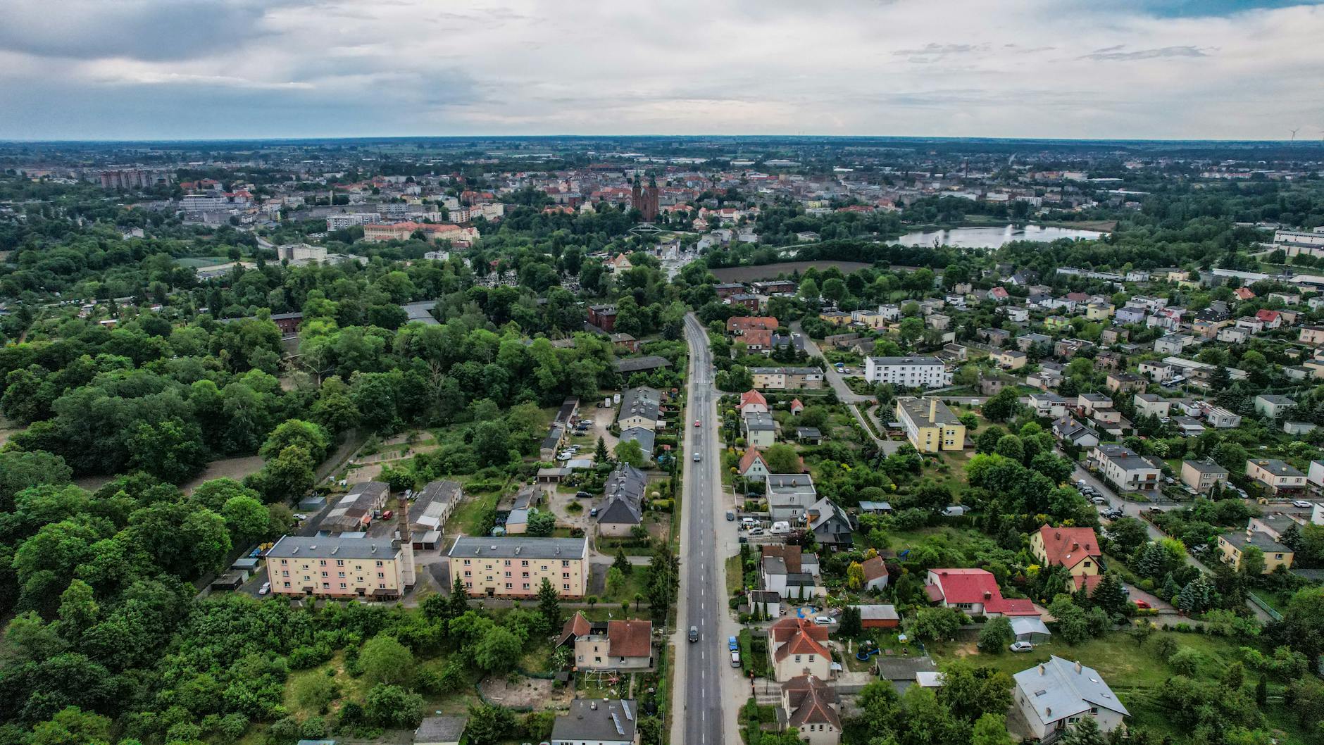 Uroczystość pożegnania absolwentów w CKZiU w Złotowie oraz zwycięzca loterii Biegu Zawilca